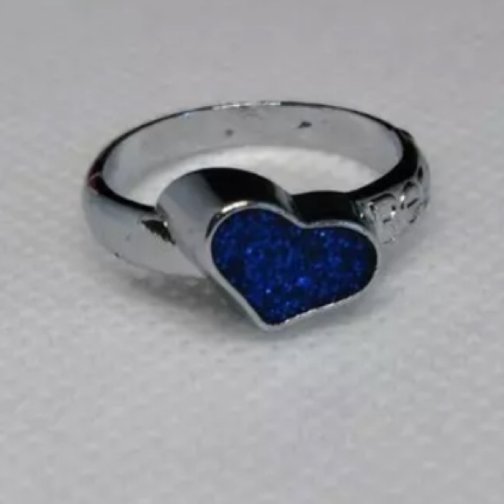 Nice Women Elegant Ring Silver Plate Color Blue Lovely Heart  Beautiful Gift